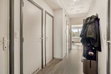 Tweekamerappartement met groot privéterras, privé tuin en autostaanplaats in Strombeek