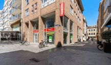 Zeer ruim hoekpand te huur (ca. 405 m²) in hartje Oostende
