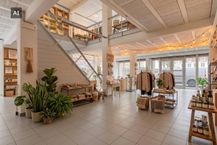 Zeer ruim hoekpand te huur (ca. 405 m²) in hartje Oostende