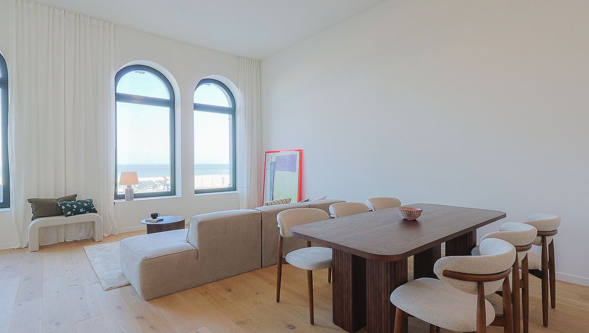 TROON 17 te Oostende
