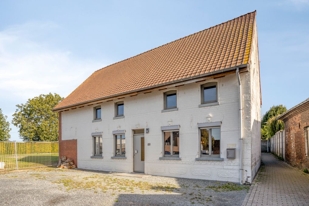 Gezellige woning (4 slpk.; EPC 'C') met ZO-georiënteerde, groene tuin.