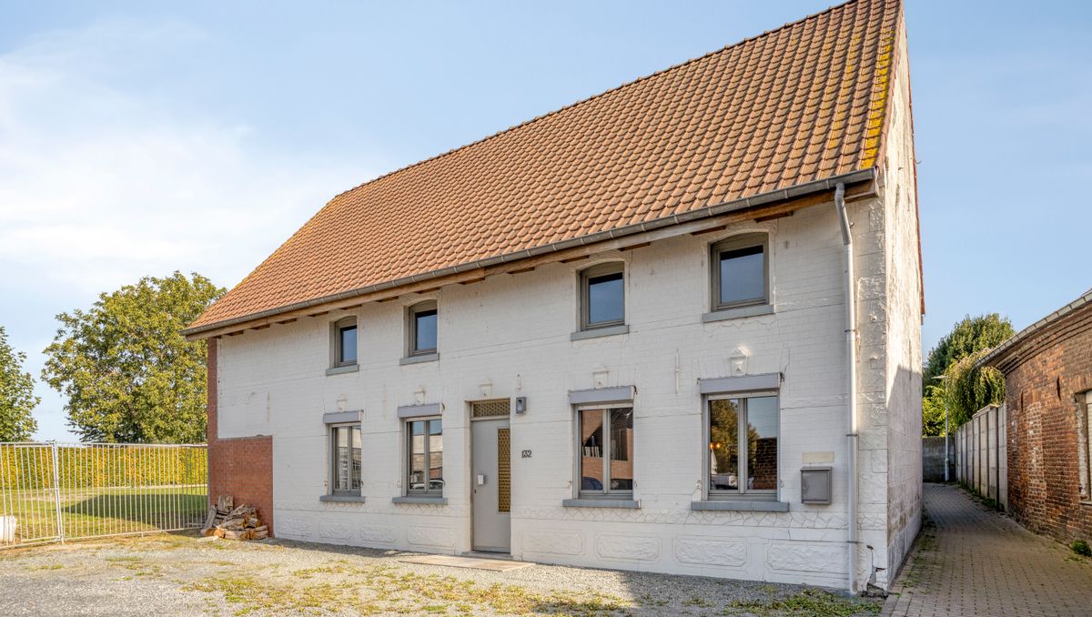 Gezellige woning (4 slpk.; EPC 'C') met ZO-georiënteerde, groene tuin.