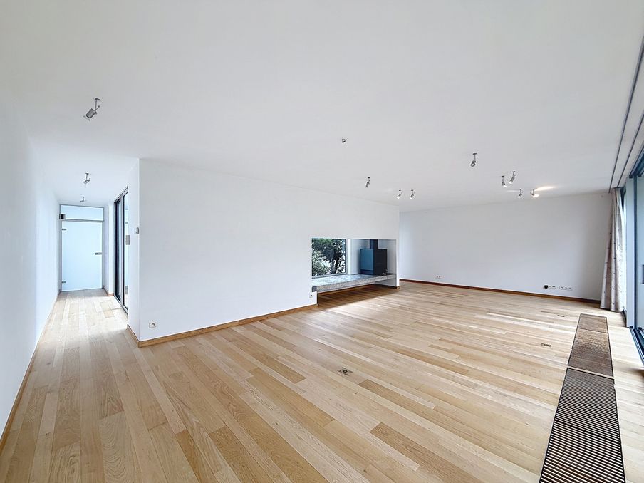Instapklare ruime woning te huur in Anzegem!