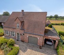 huis op 965 m² grond te koop in Kasterlee