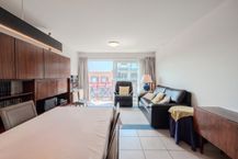Appartement de 2 chambres prêt à emménager avec vue latérale sur la mer !