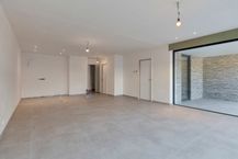 Nieuwbouwappartement met 3 kamers te koop in Waregem