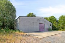 Entrepôt (environ 1 680 m²) à vendre à Ronse