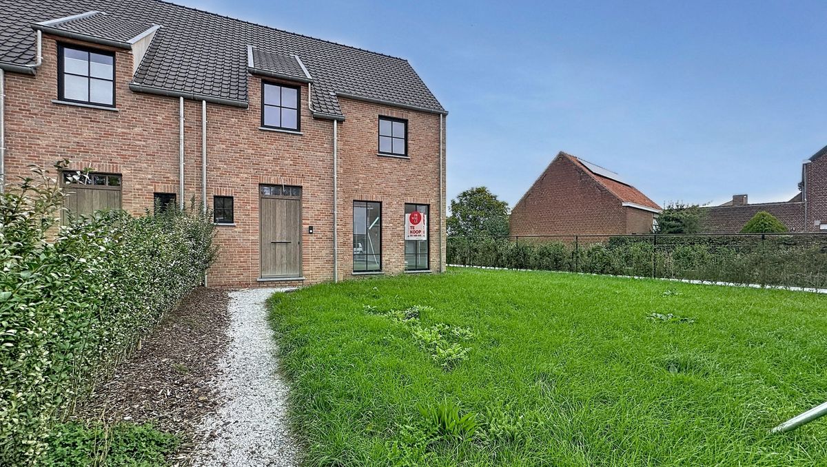 4-room house & single family of 147 m²