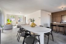 Halfopen huis te koop in Ieper met 3 kamers en dubbele garage