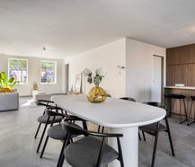 Halfopen huis te koop in Ieper met 3 kamers en dubbele garage