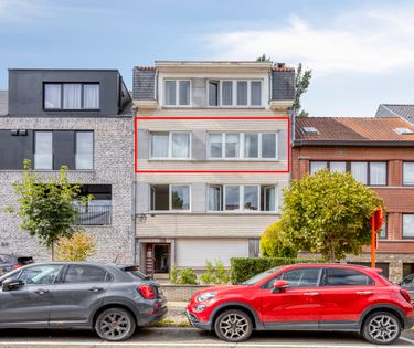 Instapklaar appartement met 2 kamers en garage in Strombeek