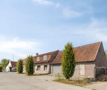Parel vol authenticiteit in centrum Hansbeke
