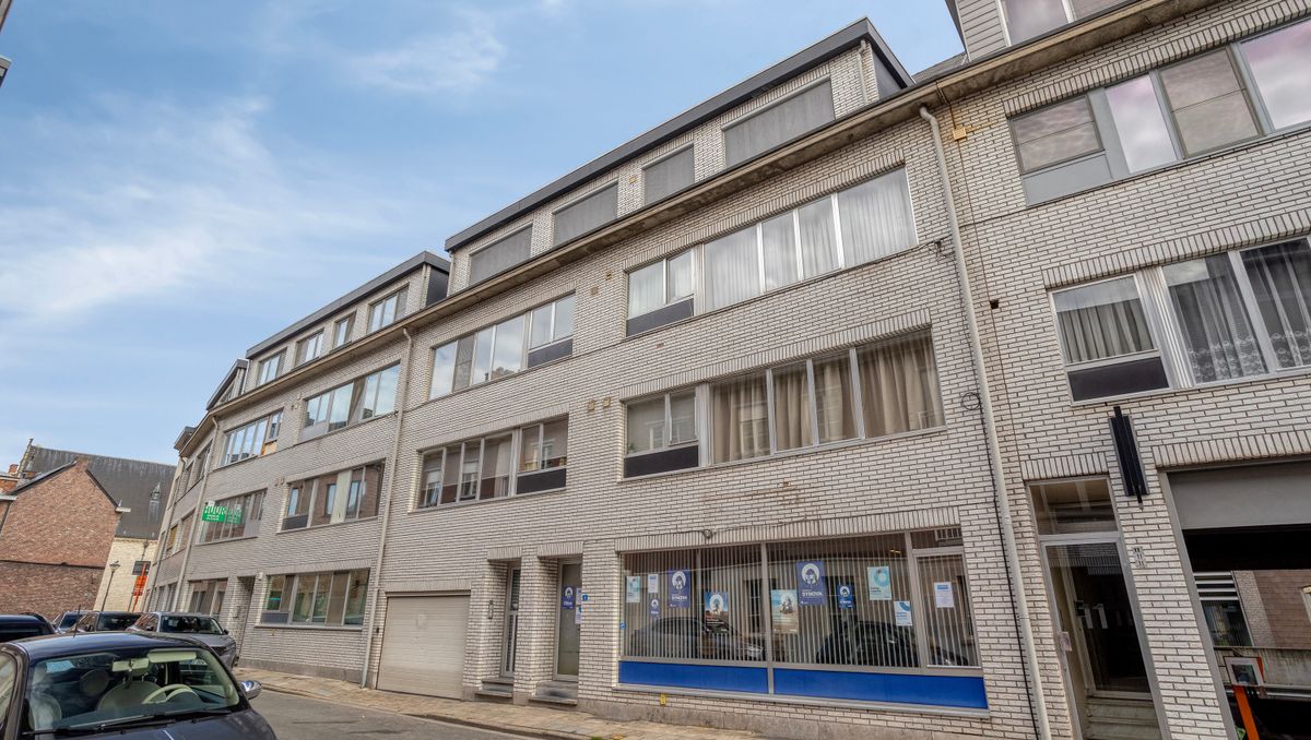 centraal gelegen kantoor / praktijk te koop in Herentals