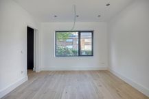 Volledig gerenoveerde halfopen woning in hartje Ertvelde