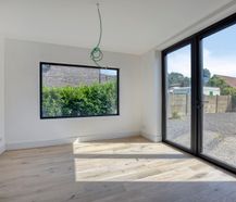 Volledig gerenoveerde halfopen woning in hartje Ertvelde