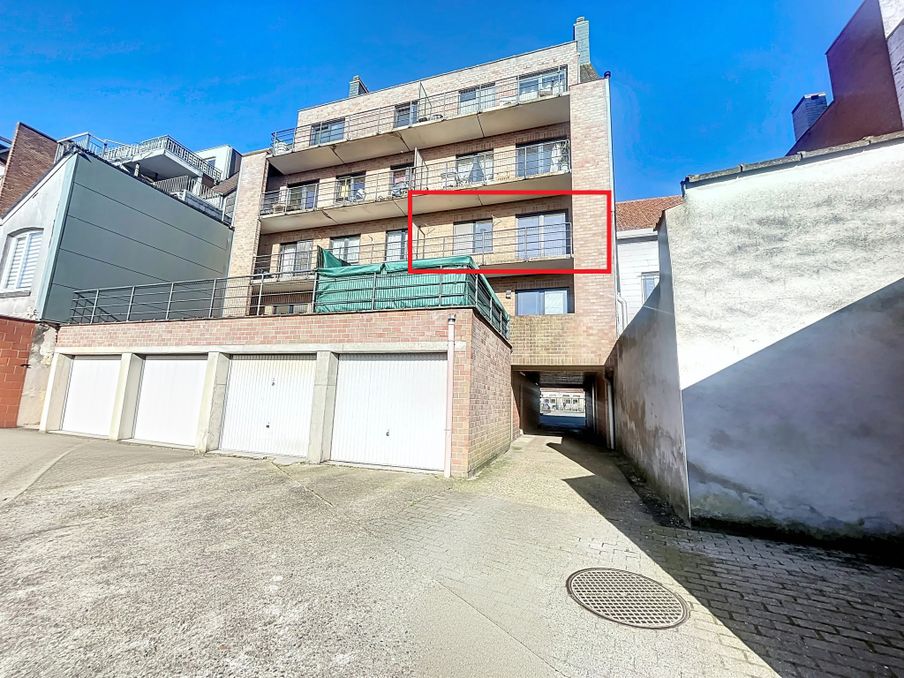 Appartement met 2 slaapkamers en terras aan station Eeklo
