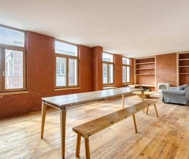 Spacious Duplex with Potential | Rue du Remblai