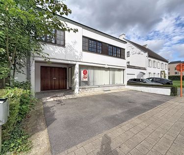 Spacieuse maison de 3 chambres avec jardin dans le centre de Waregem !
