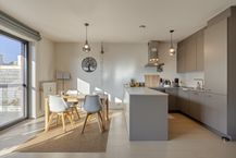 Lichtrijk appartement met één slaapkamer en zonnige stadstuin