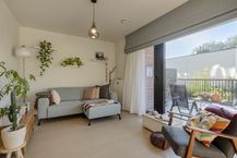 Lichtrijk appartement met één slaapkamer en zonnige stadstuin