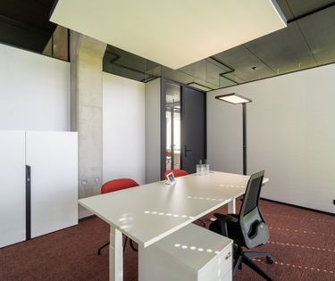 Office space for rent in the business center in Roeselare