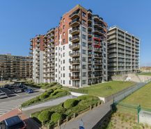 Studio met zeezicht en staanplaats te huur in De Panne