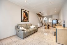 Ruim huis met 3 slaapkamers, tuin en garage in Deurne!