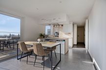 Luxueus dakappartement met ruim terras in Merksem.