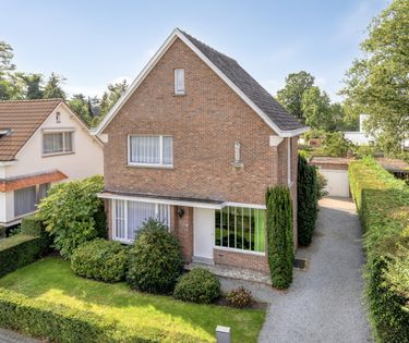 Karaktervol alleenstaand huis te koop in Mechelen