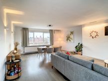 Penthouse te huur in centrum Ieper met prachtig zicht over de stad.