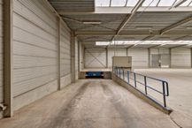 Entrepôt (1 800 m²) à louer dans la zone industrielle de Webbekom 