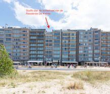 Instapklare studio met zongericht terras te Nieuwpoort.