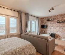 Instapklare studio met zongericht terras te Nieuwpoort.