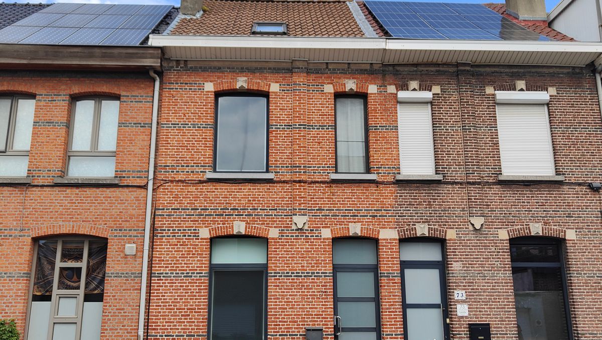 Instapklare woning met 3 slaapkamers in Boom.
