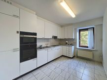 Lichtrijk en uiterst ruim appartement met 3 slaapkamers te huur in Brugge
