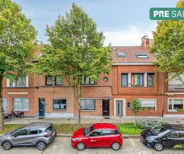 Huis te koop met veel mogelijkheden en tuin te Gentbrugge