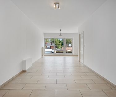 Instapklaar appartement met zuidgericht terras nabij centrum Diepenbeek