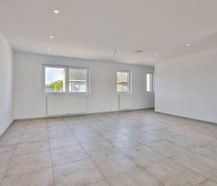 Ruim triplexappartement met terras in Zonhoven