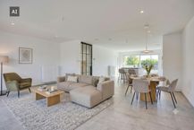 Ruim triplexappartement met terras in Zonhoven