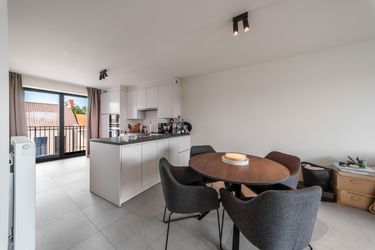Recent appartement te koop met twee kamers in Vlamertinge