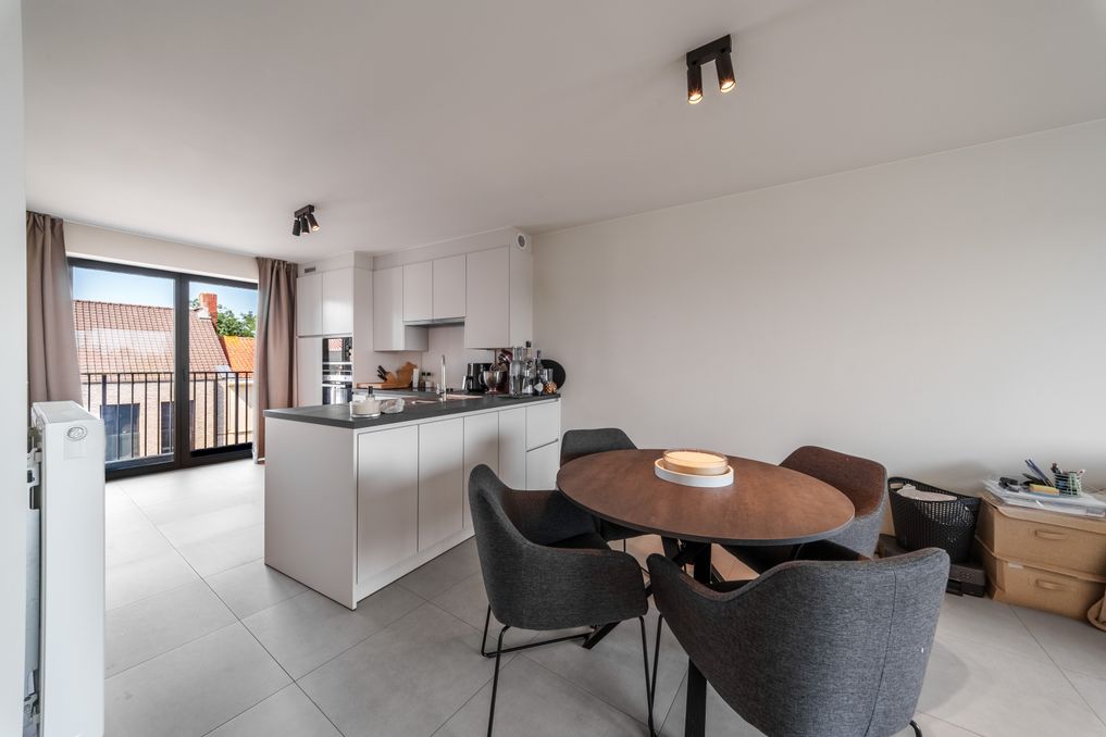 Recent appartement te koop met twee kamers in Vlamertinge