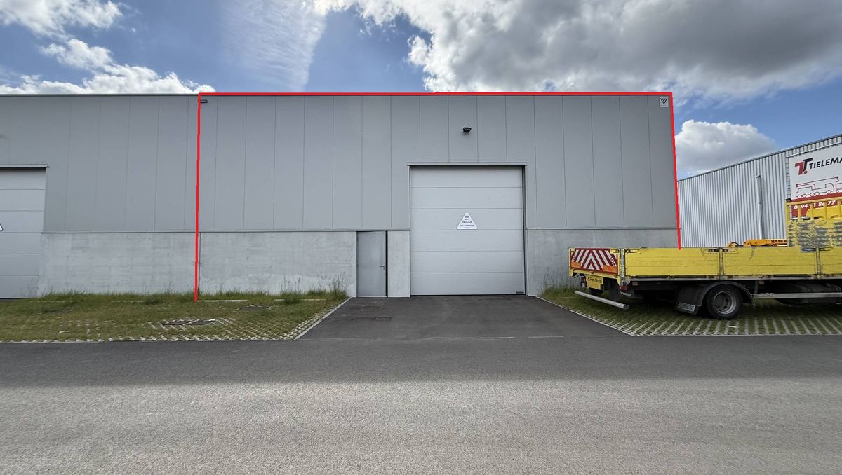 Nieuwbouw magazijn (238 m²) te huur in Aalter