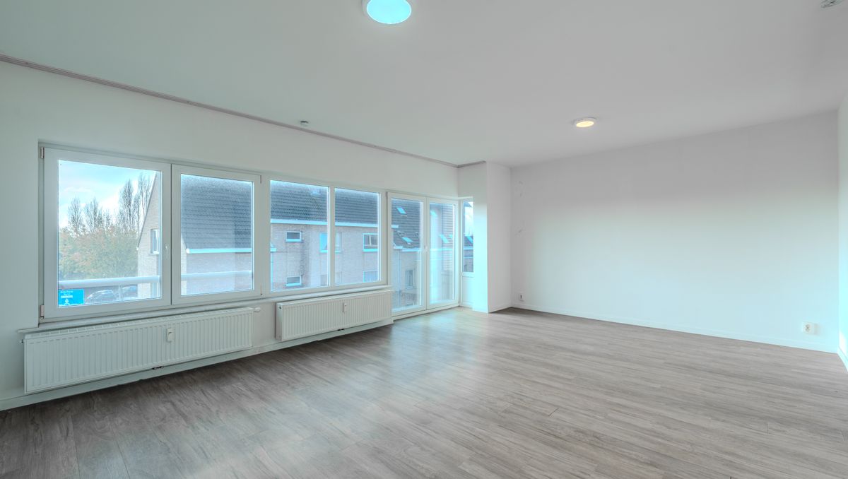 Instapklaar 2-slaapkamerappartement te Oostende