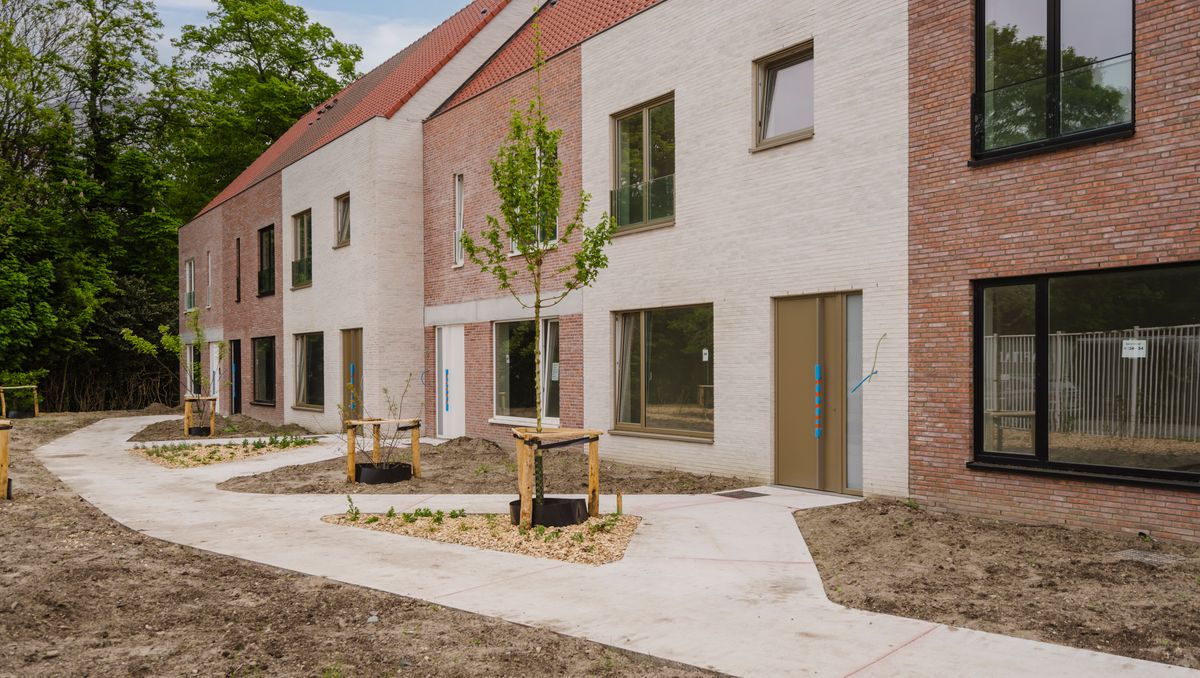 Newly built house with 3 bedrooms for sale in Sluis 9