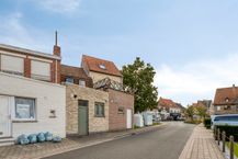 Instapklaar huis te koop met 2 slaapkamers in de Ieperstraat in Poperinge