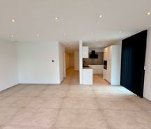 Gelijkvloers nieuwbouw appartement te huur in Genk.