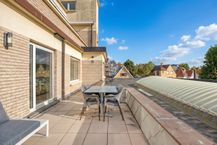 Spacious and bright apartment with sunny terrace in Koksijde