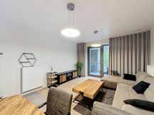 Brussel: Gemeubeld appartement met terras 