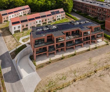 Appartement récemment construit avec terrasse ensoleillée à vendre à Sluis 9, Courtrai