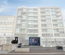Espace commercial récemment construit dans un emplacement privilégié à Oostduinkerke